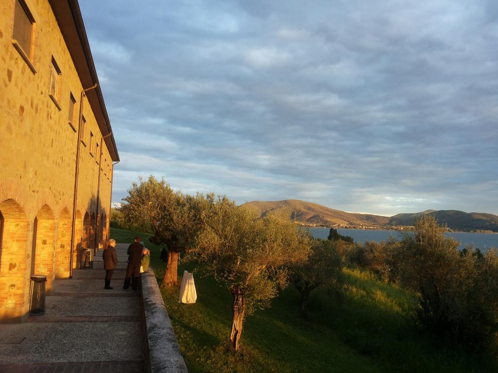 Fattoria Il Poggio Villa San Feliciano Bagian luar foto