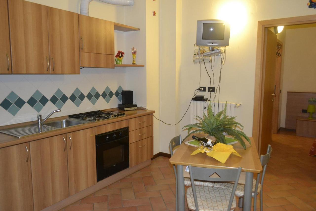 Fattoria Il Poggio Villa San Feliciano Bagian luar foto
